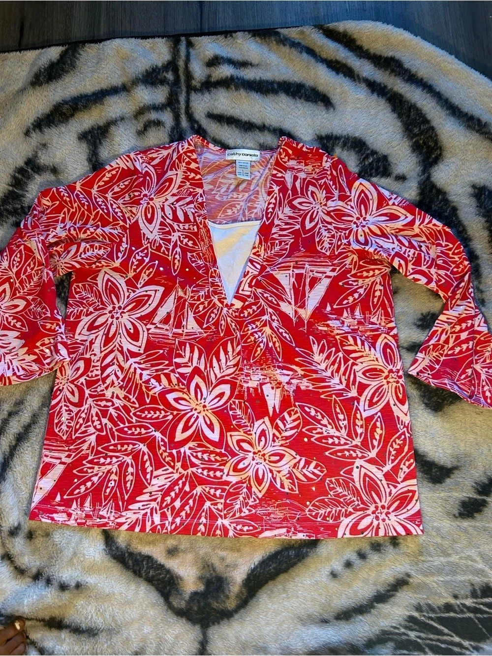 Cathy Daniels Floral blouse